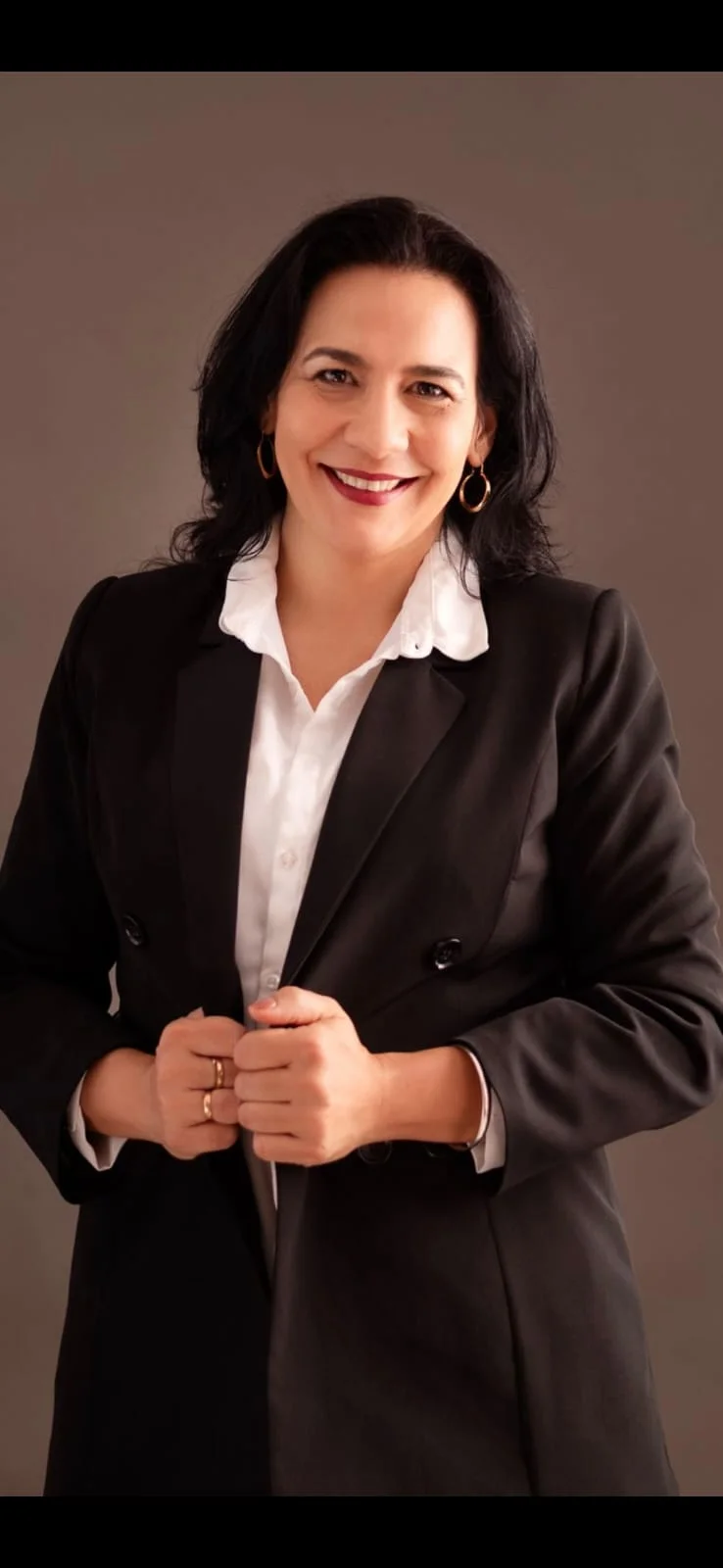Dra. María Carla Bustos
